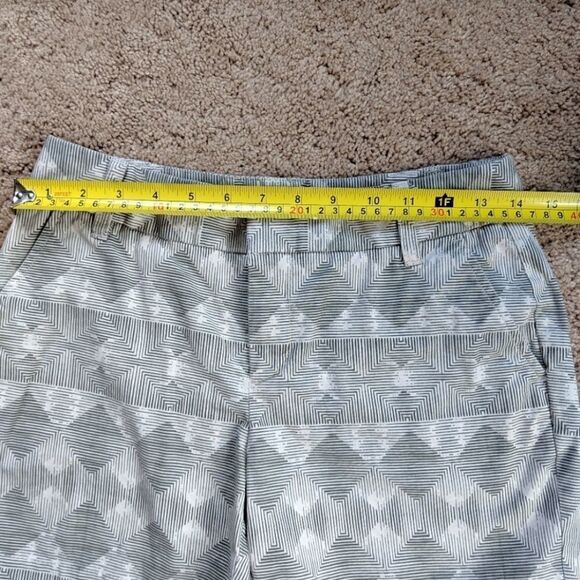 ⭐ 3 for $20🌼 Caslon Geometric Shorts - Picture 7 of 7